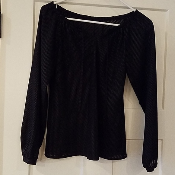 Sheer Long Sleeve Blouse - Picture 3 of 7